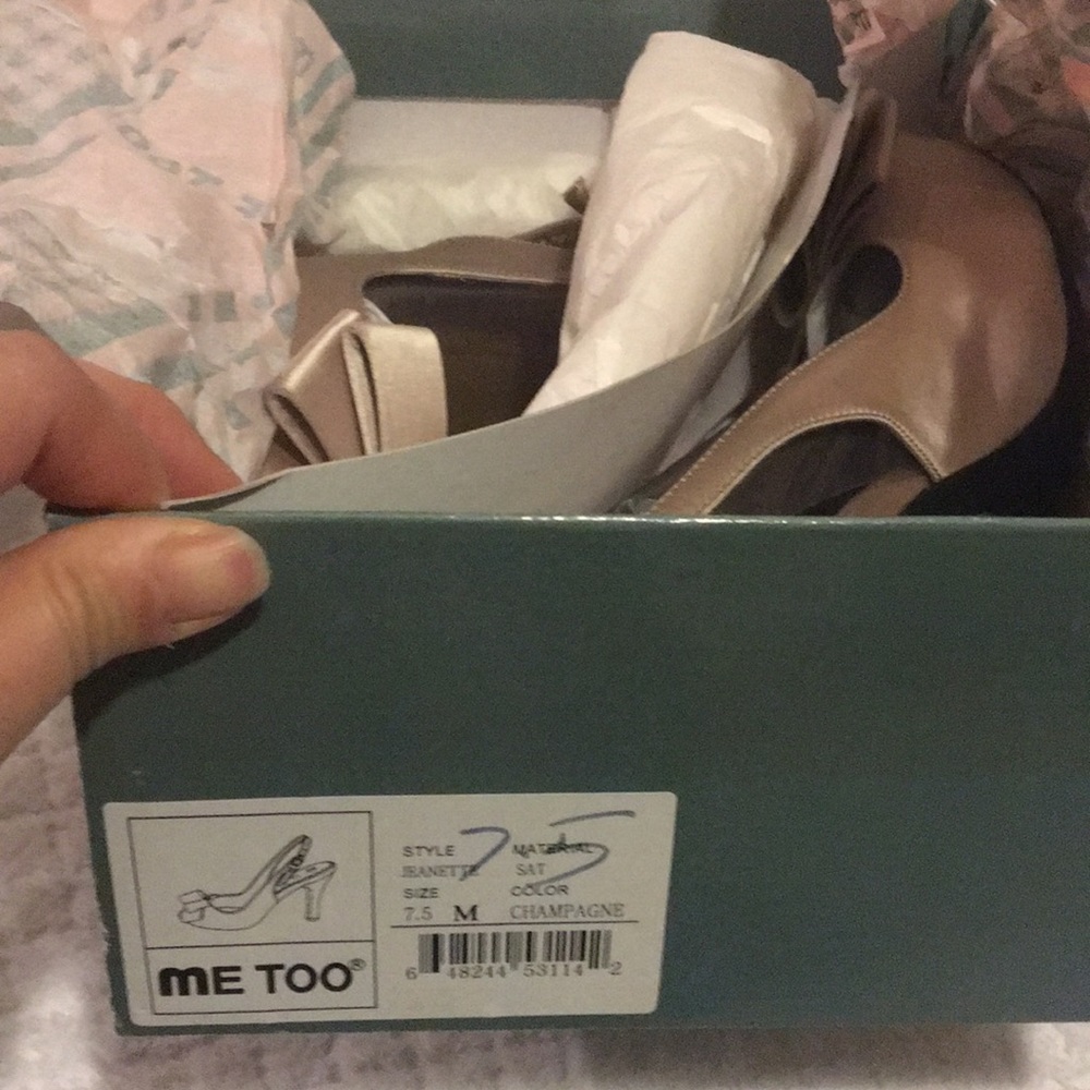 Shoes - Picture 7 of 7